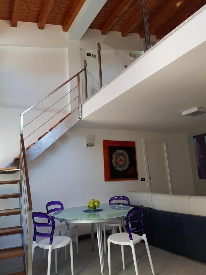 Appartamento con 2 Camere da Letto