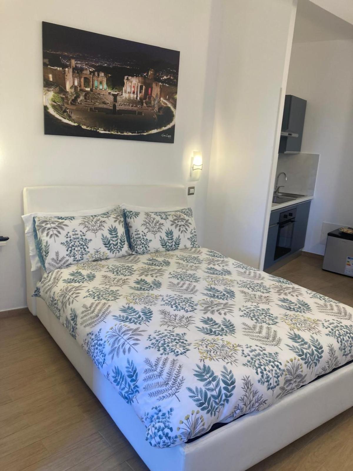 Standard Double Room,1743003449:JPEG