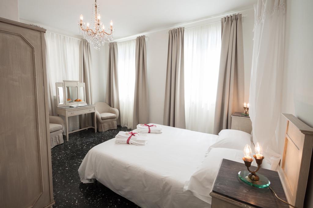 Suite Deluxe con Vista Mare