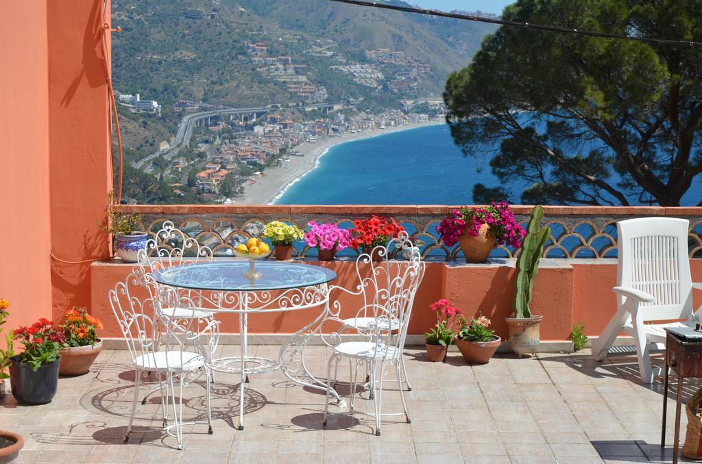 Superior Triple Room Sea View