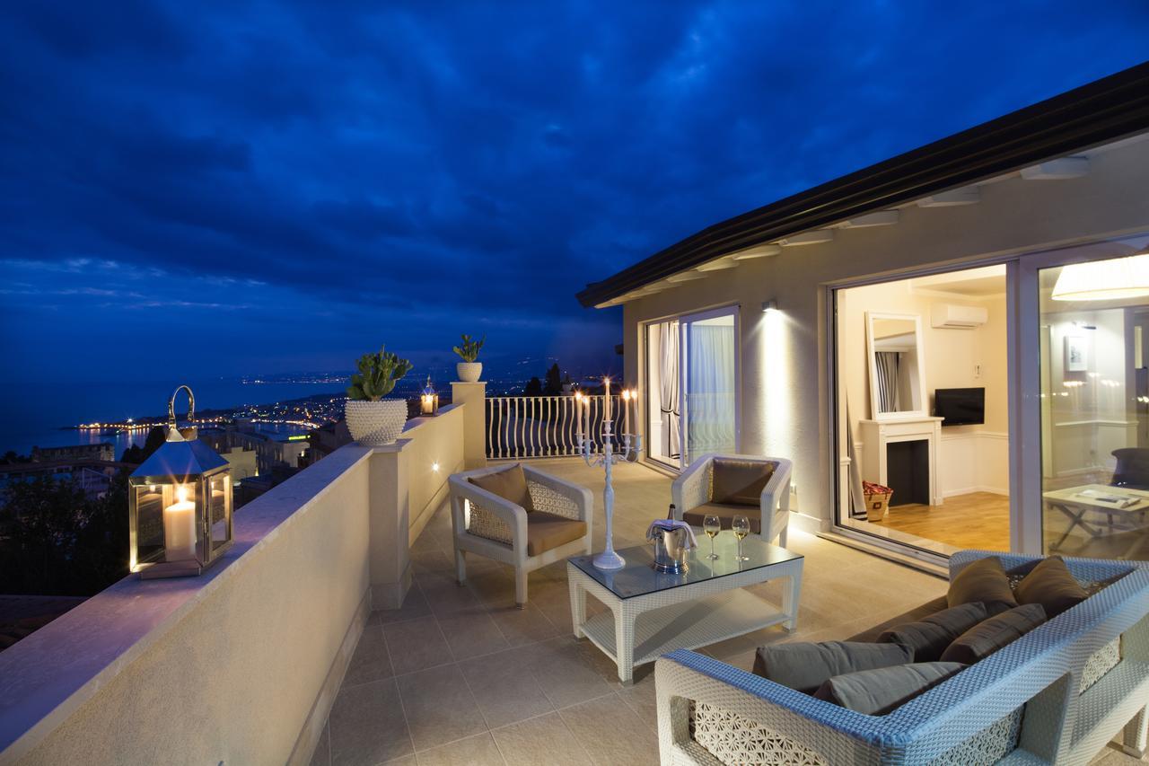 One Bedroom Apartment Penthouse Terrace Sea View