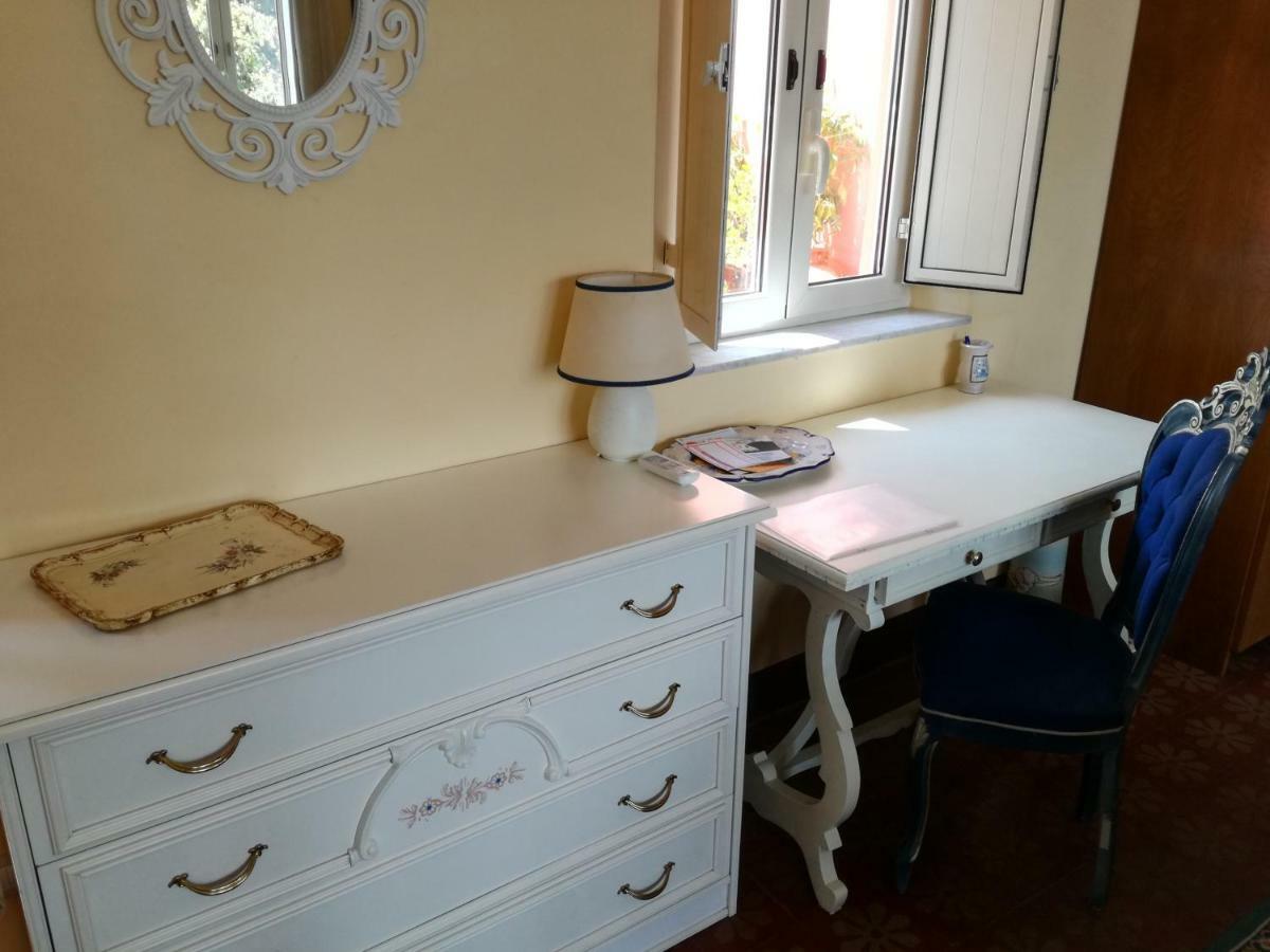 Superior Triple Room Sea View