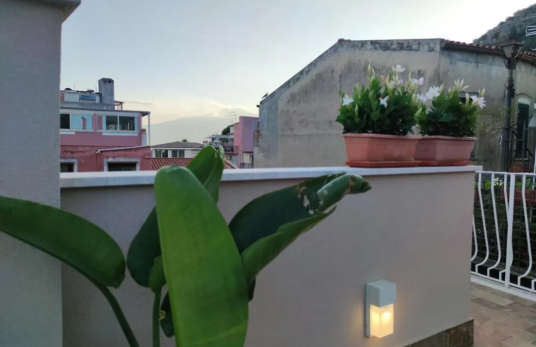 Taormina Apartments "Casa Di Anna"-1