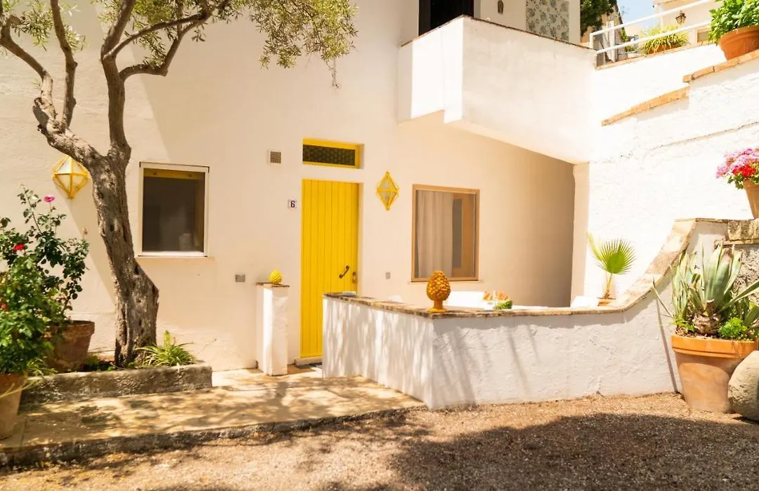 Villaggio Placido-1