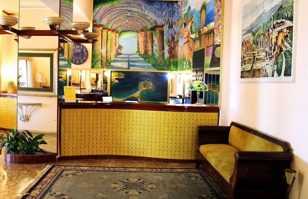 Hotel Mediterranée-1