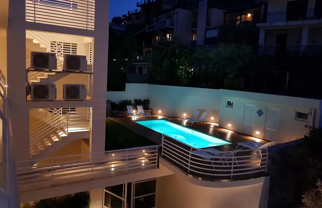Iancu Charme Apartments-1