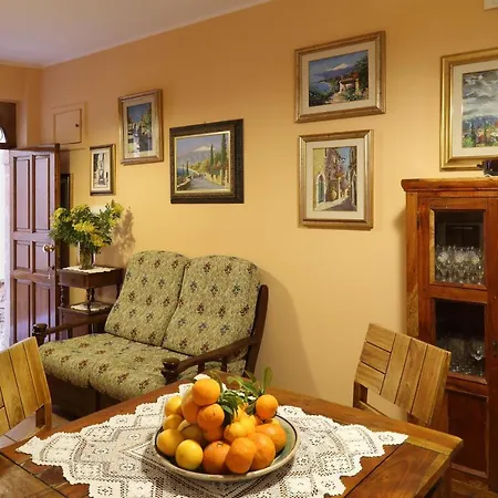 Casa Antico Borgo Cuseni-3