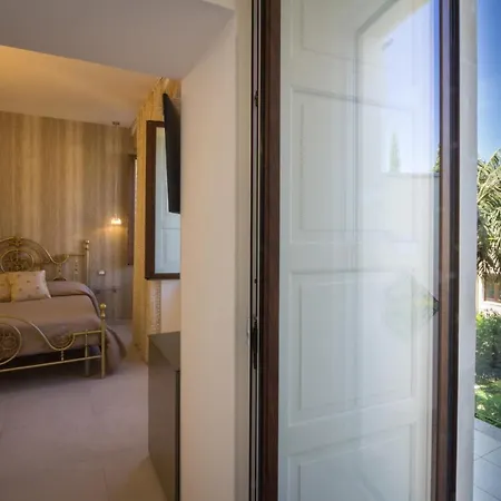 Villa Valverde Apartments E B&B-2