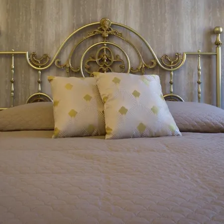 Villa Valverde Apartments E B&B-3