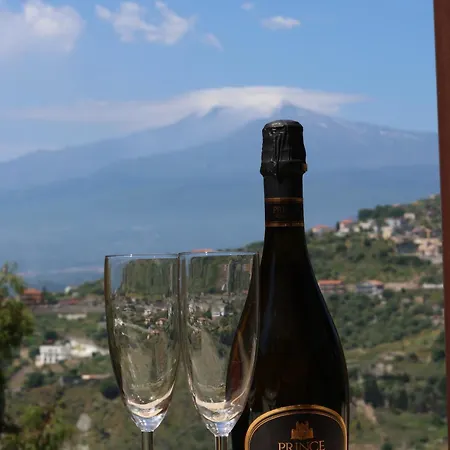 Amnesia Taormina Suite-3