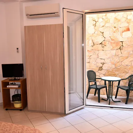 Hotel Condor-3